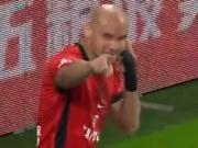 成都蓉城2-1战胜辽宁铁人，最快下轮夺冠